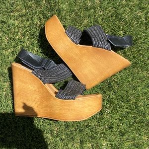 Never Been Worn Steve Madden Wedge